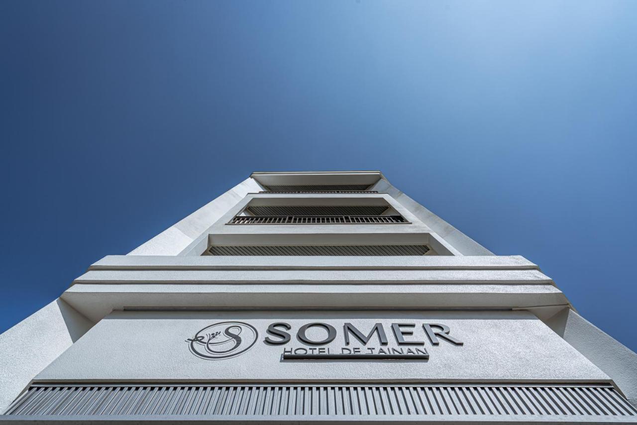 Somer Chew Hotel Тайнань Экстерьер фото